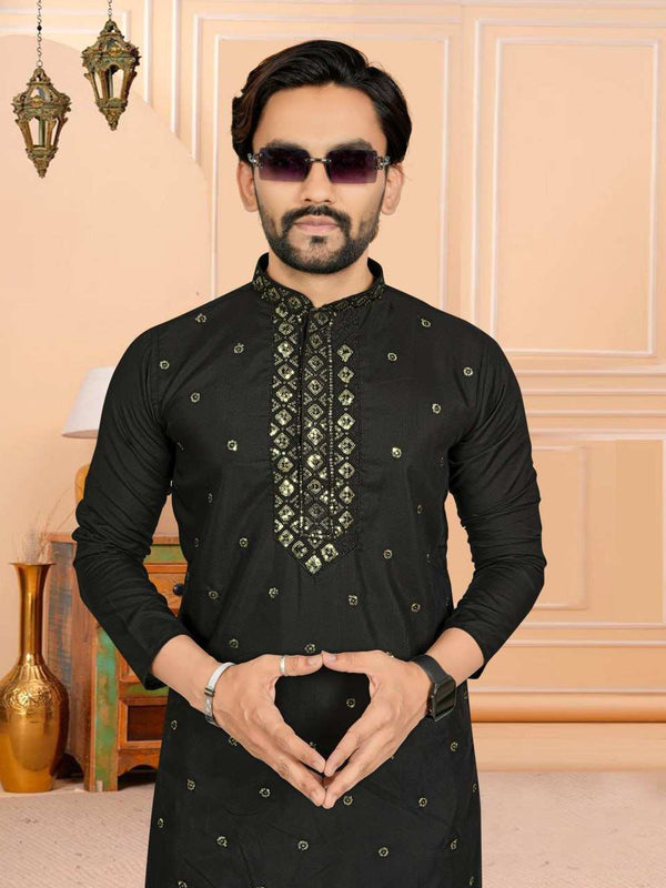 Black - Shree Roop