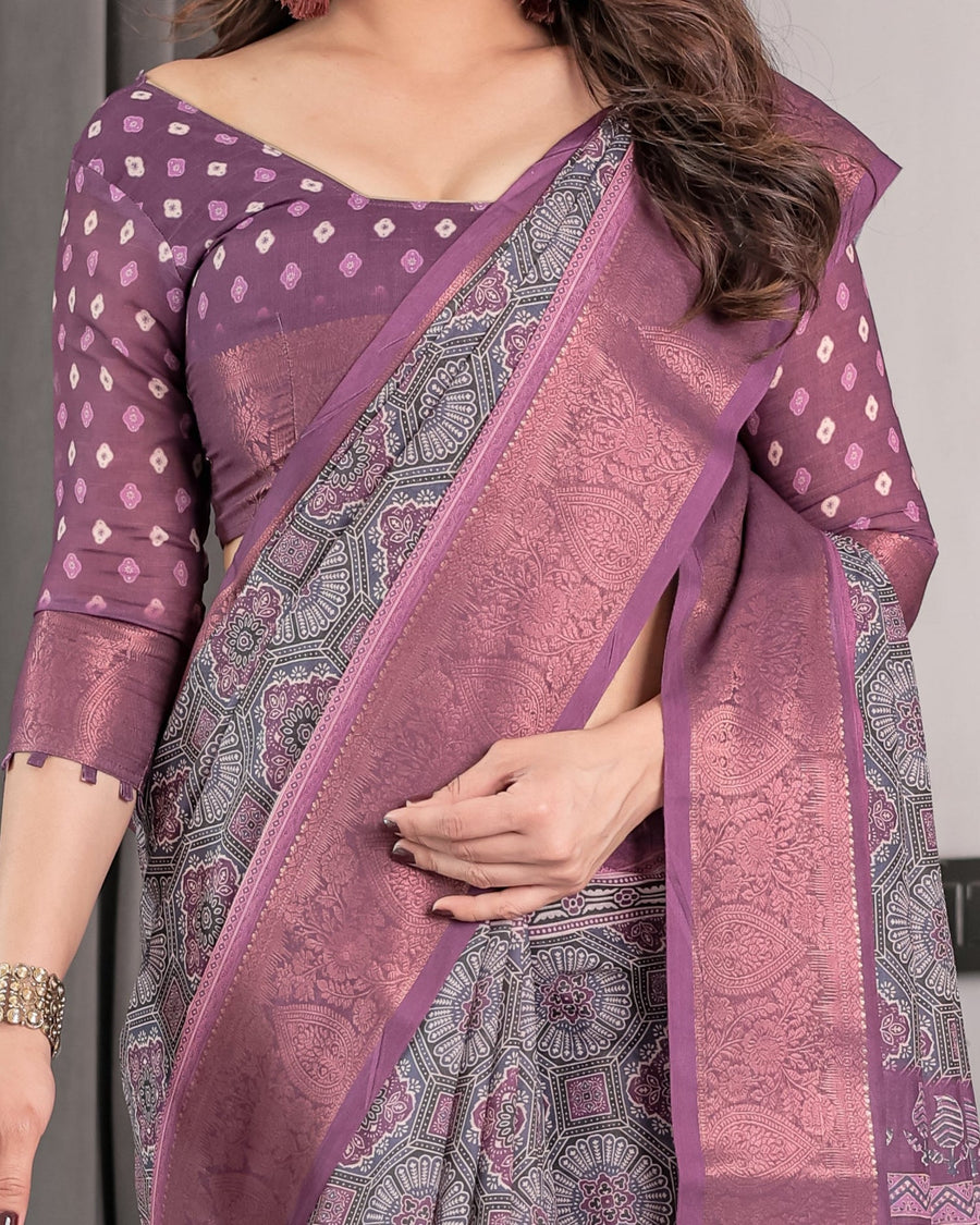 Designer Beige Saree with Contrast Black Pallu & Exquisite Ethnic Patterns