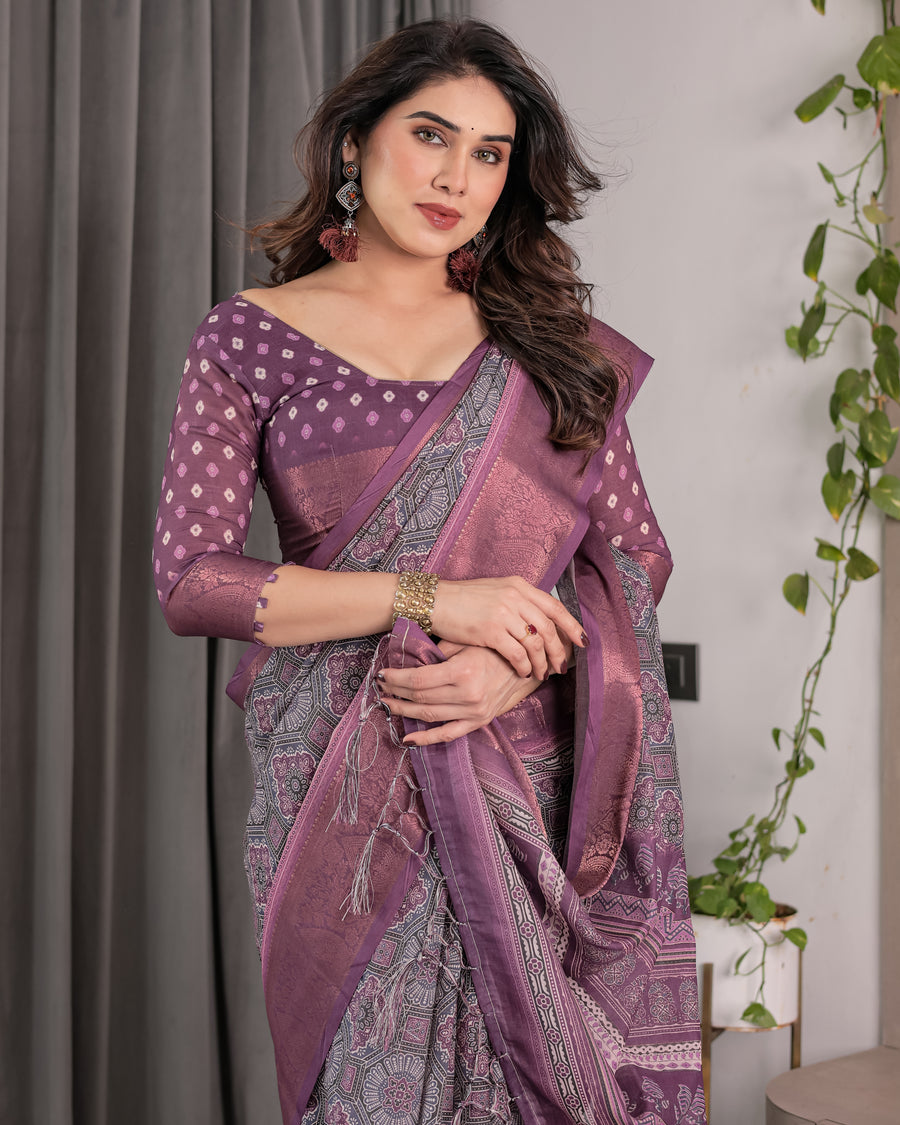 Designer Beige Saree with Contrast Black Pallu & Exquisite Ethnic Patterns