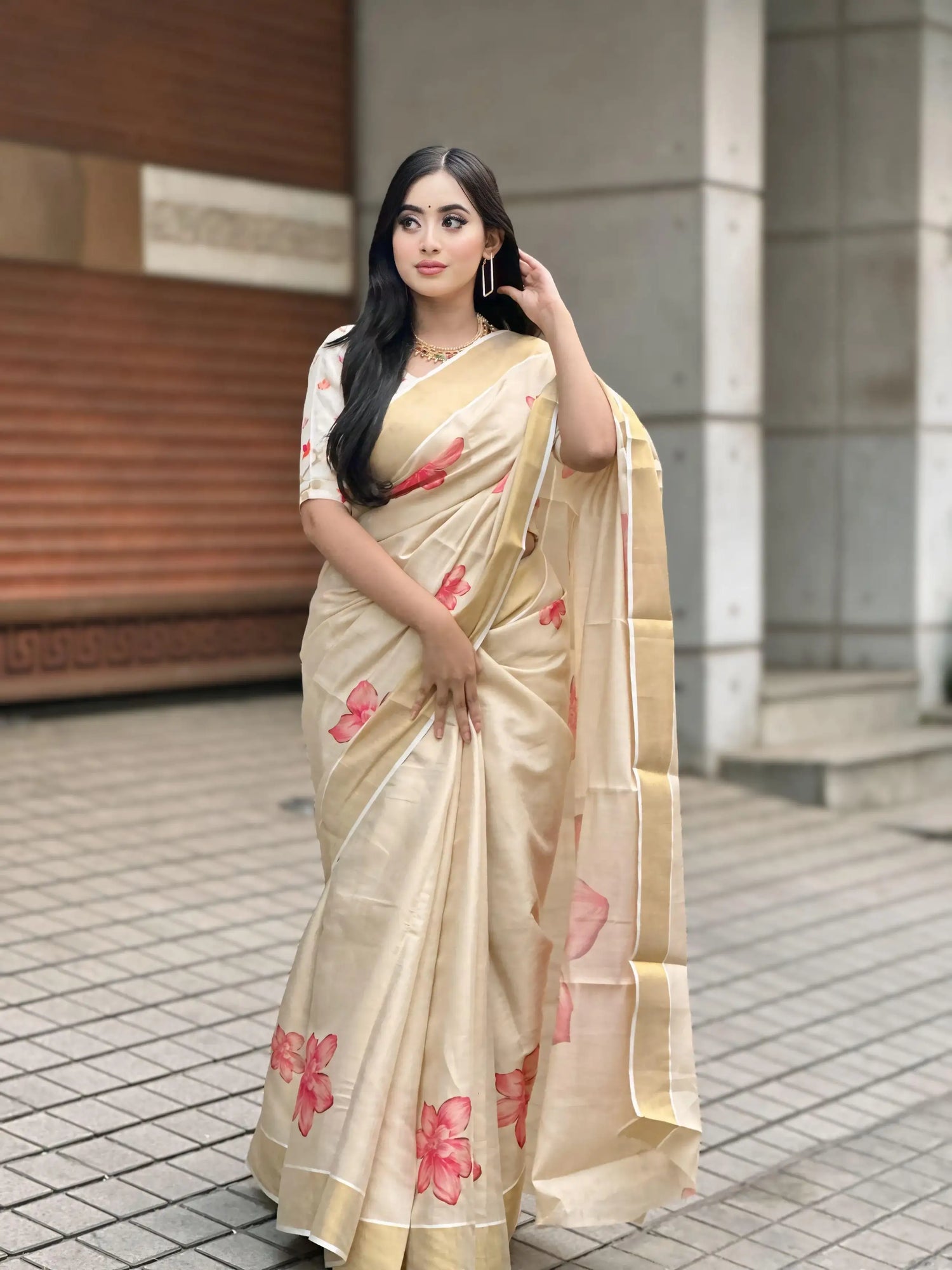 Elegant Beige Floral Print Gold Tissue Silk Saree for Women - Traditional Indian Attire with Pink Blossom Design - SHREE ROOP