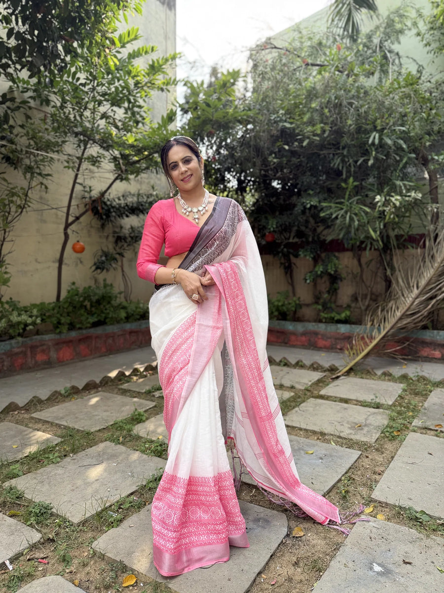 Elegant White Pure Linen Digital Printed Saree with Chevron Design and Intricate Red-Black Geometric Pallu – Tassel Details and Matching Blouse Piece