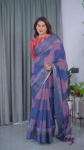 Luxurious Off-White Silk Saree with Gold Accents & Artistic Detailing – Timeless Fashion